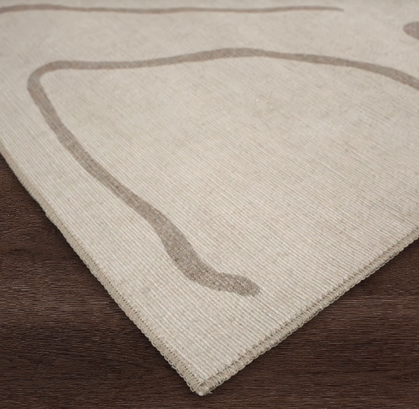 Close up of the machine made rug and pattern