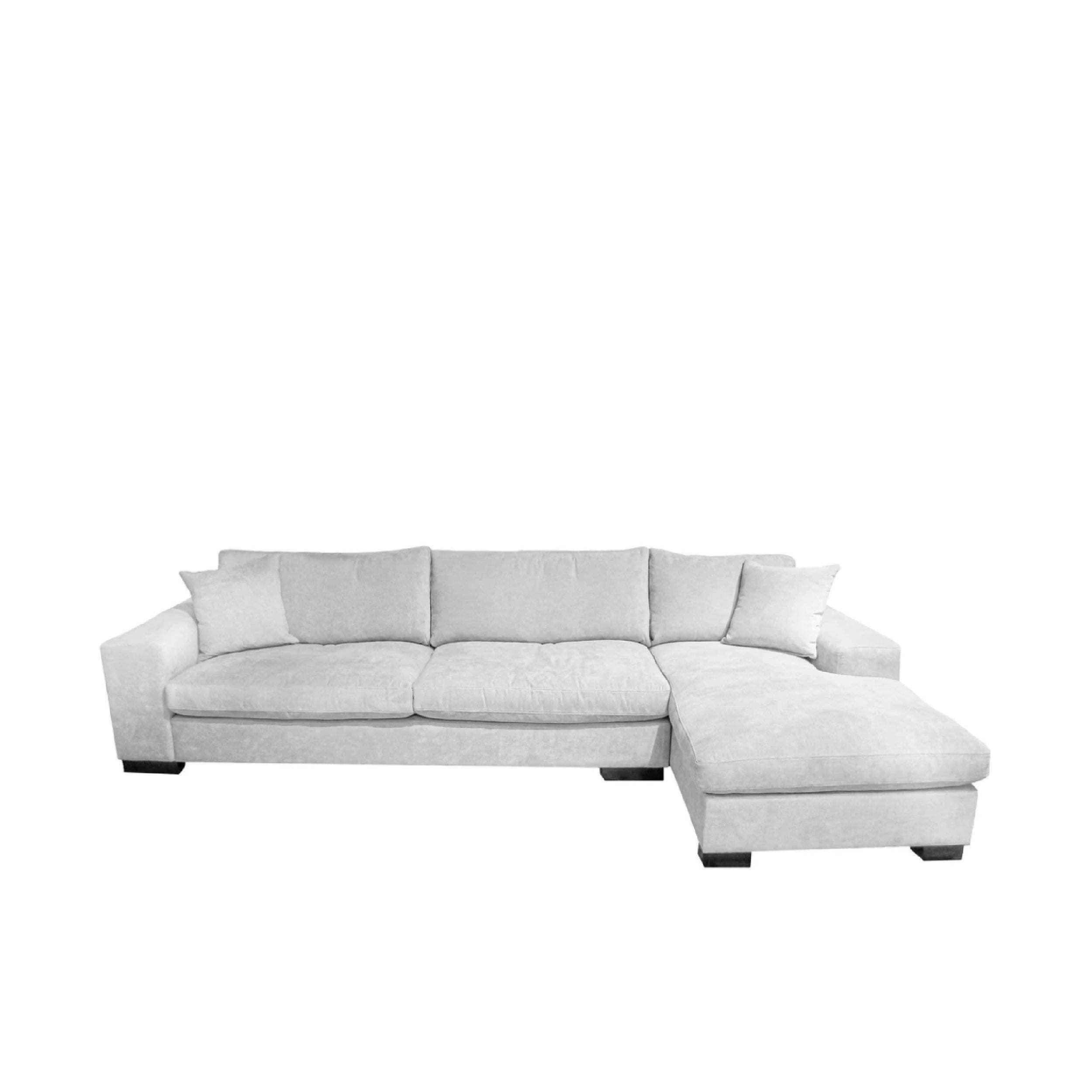 harlem sectional showing chaise