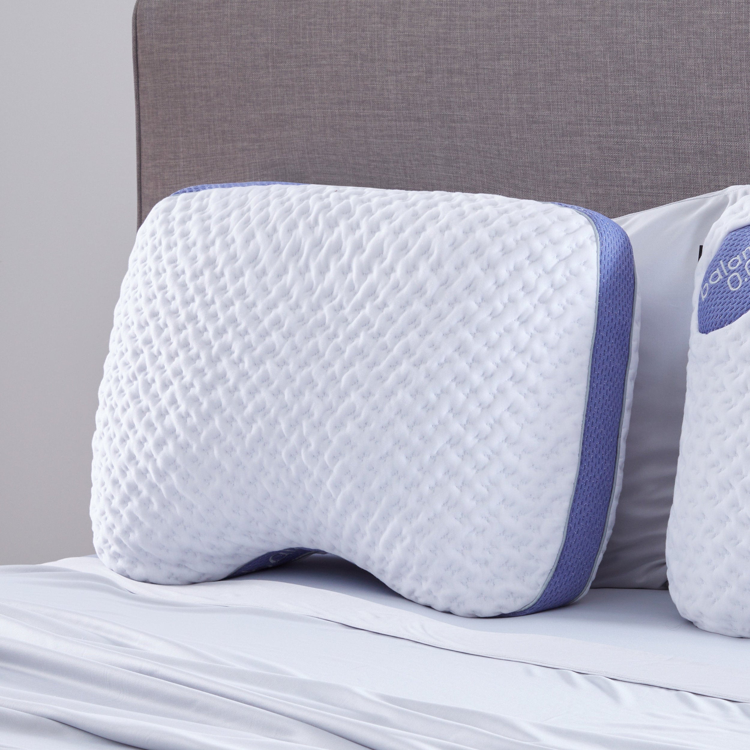 Balance Cuddle Curve Performance® Pillow