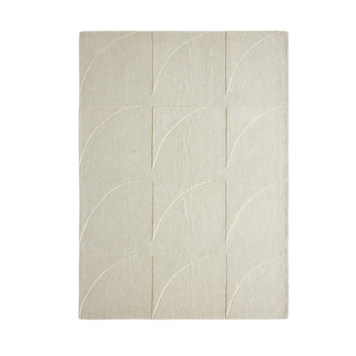 beige area rug showing patterns